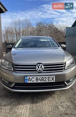 Volkswagen Passat  2013