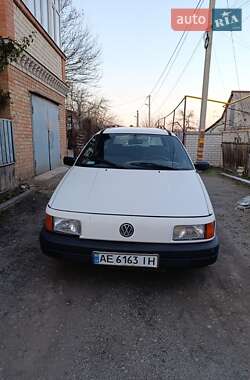 Volkswagen Passat  1988