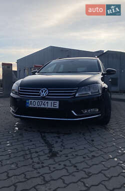 Volkswagen Passat  2011