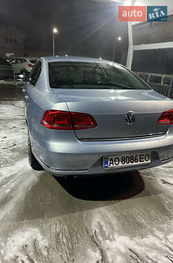 Volkswagen Passat  2012