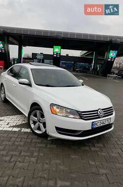Volkswagen Passat  2012