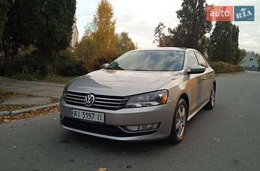 Volkswagen Passat  2012