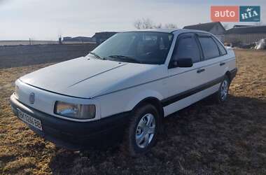 Volkswagen Passat  1991