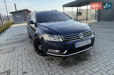 Volkswagen Passat 2011