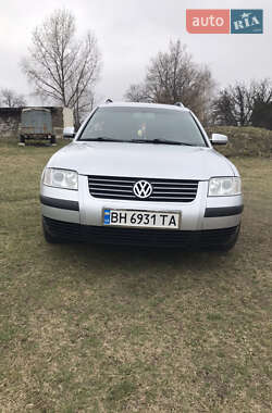 Volkswagen Passat  2001