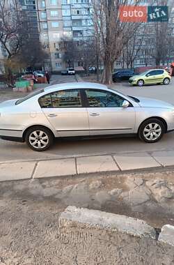 Volkswagen Passat  2006