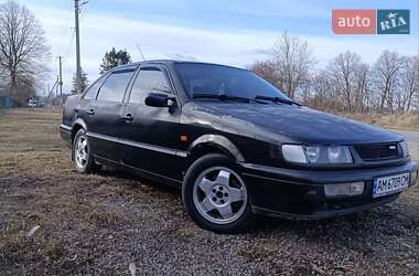 Volkswagen Passat  1996