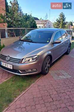 Volkswagen Passat  2012