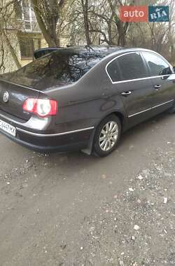 Volkswagen Passat  2006