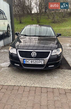 Volkswagen Passat  2005