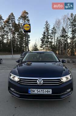 Volkswagen Passat  2015