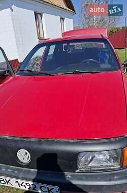 Volkswagen Passat  1990