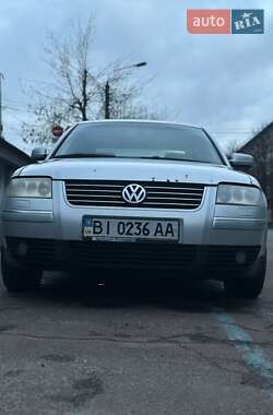 Volkswagen Passat  2004