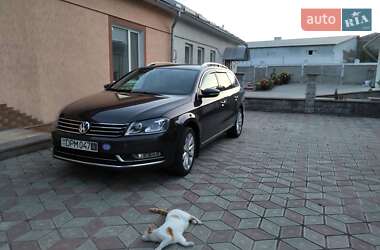 Volkswagen Passat  2011