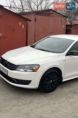 Volkswagen Passat 2014