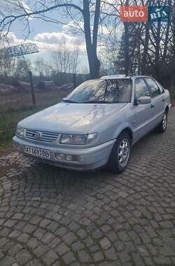 Volkswagen Passat  1995