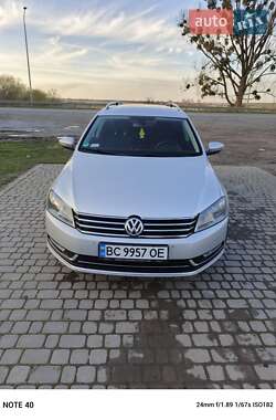 Volkswagen Passat 2011