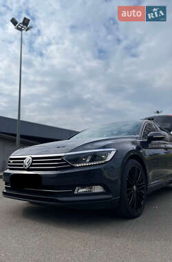 Volkswagen Passat  2015