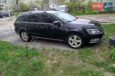 Volkswagen Passat  2011