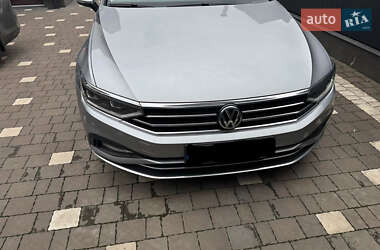 Volkswagen Passat  2019