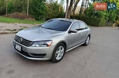 Volkswagen Passat  2013
