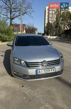 Volkswagen Passat  2013