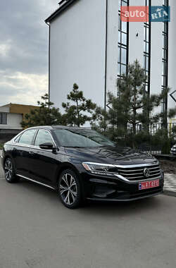 Volkswagen Passat  2022