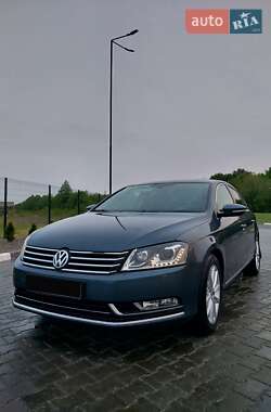 Volkswagen Passat  2013
