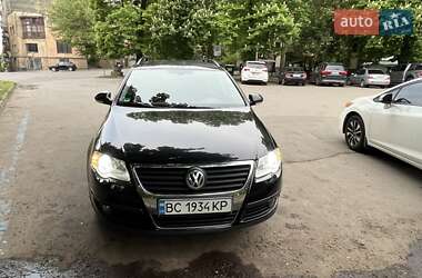 Volkswagen Passat  2010