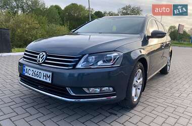 Volkswagen Passat  2011