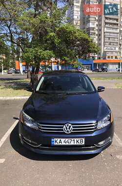 Volkswagen Passat  2013