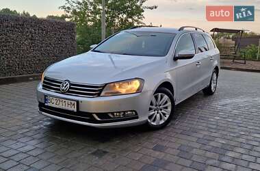Volkswagen Passat  2011