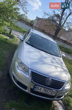 Volkswagen Passat  2007