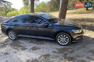 Volkswagen Passat  2018