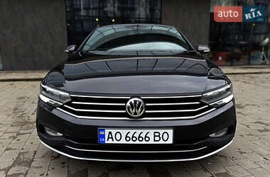 Volkswagen Passat  2019