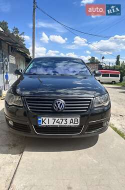 Volkswagen Passat  2010