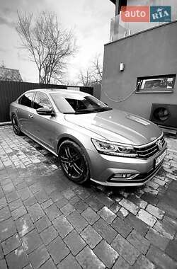 Volkswagen Passat  2016