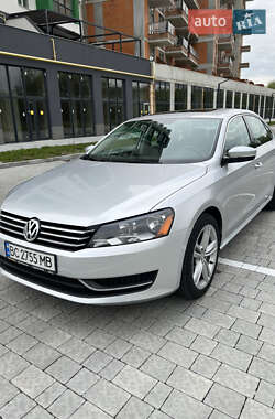 Volkswagen Passat  2013