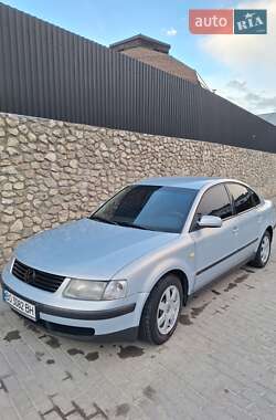 Volkswagen Passat  1999