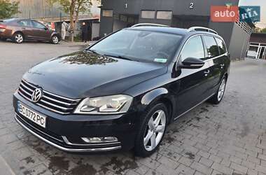 Volkswagen Passat 2011
