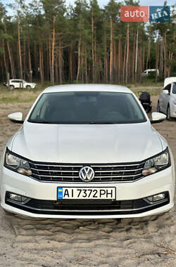 Volkswagen Passat  2015