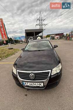 Volkswagen Passat  2005