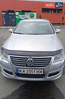 Volkswagen Passat  2010