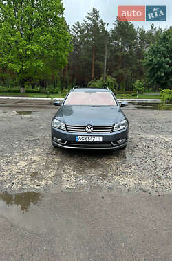 Volkswagen Passat  2011