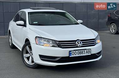 Volkswagen Passat 2012