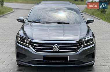 Volkswagen Passat  2021