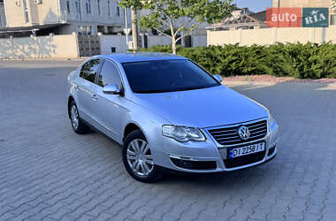 Volkswagen Passat  2008