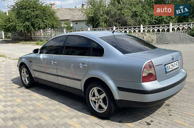 Volkswagen Passat  2002