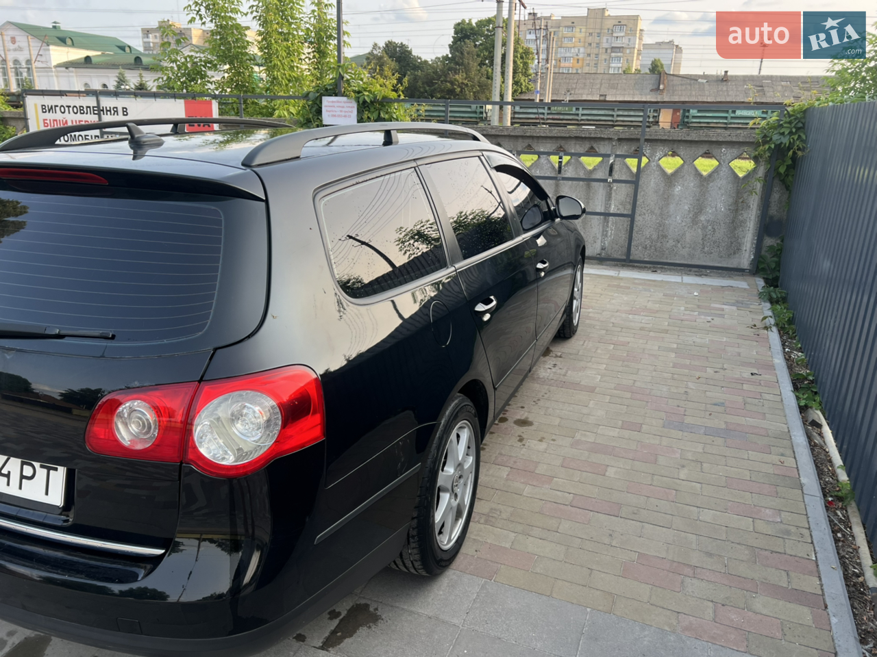 2010 Volkswagen Passat - мініатюра 2