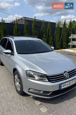 Volkswagen Passat  2011